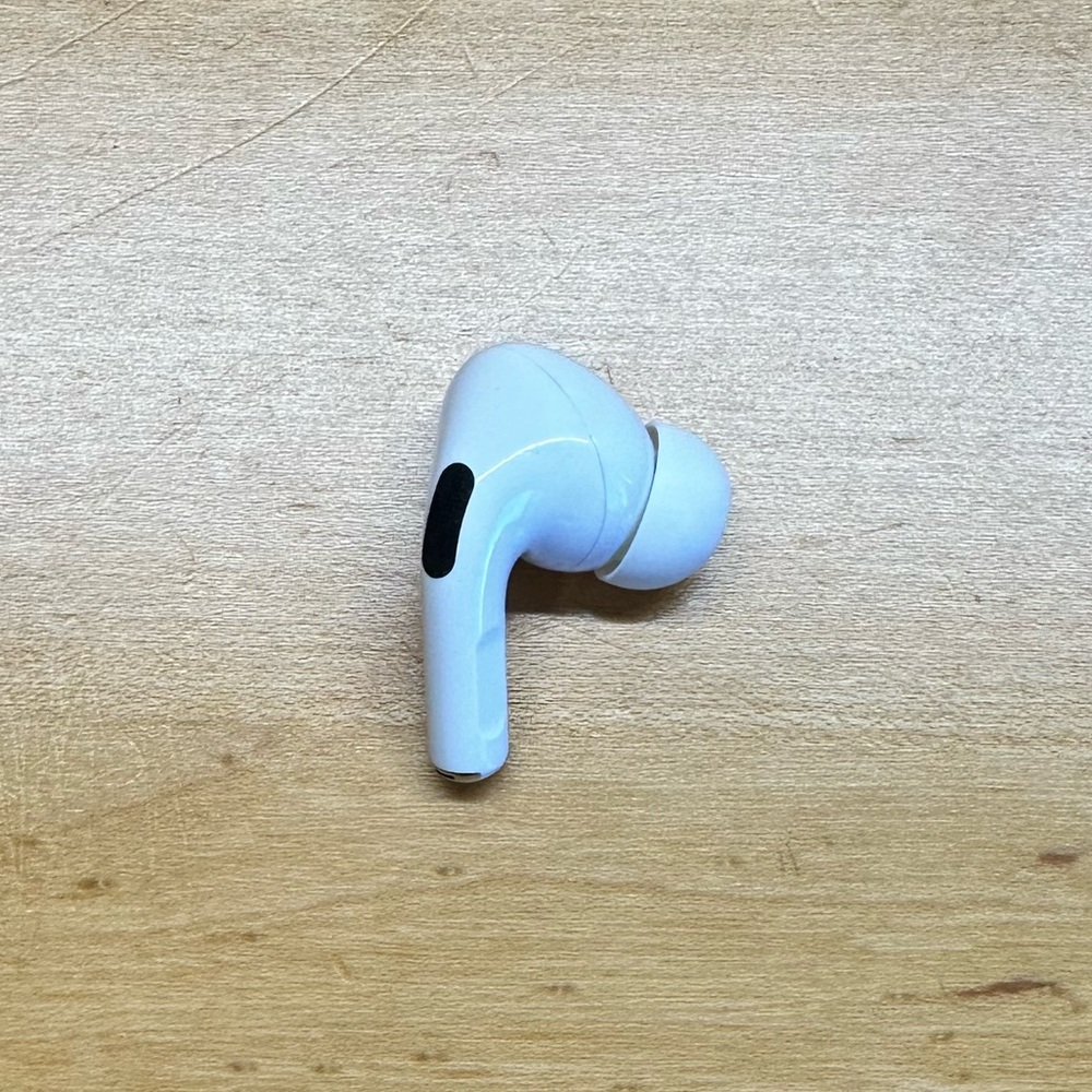 Right Replacement AirPod Pro 1st Generation